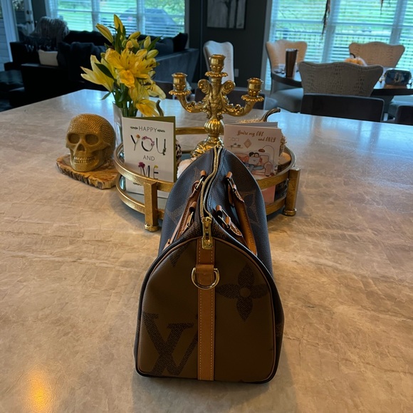 Giant reverse print monogram speedy 35 - Picture 7 of 14